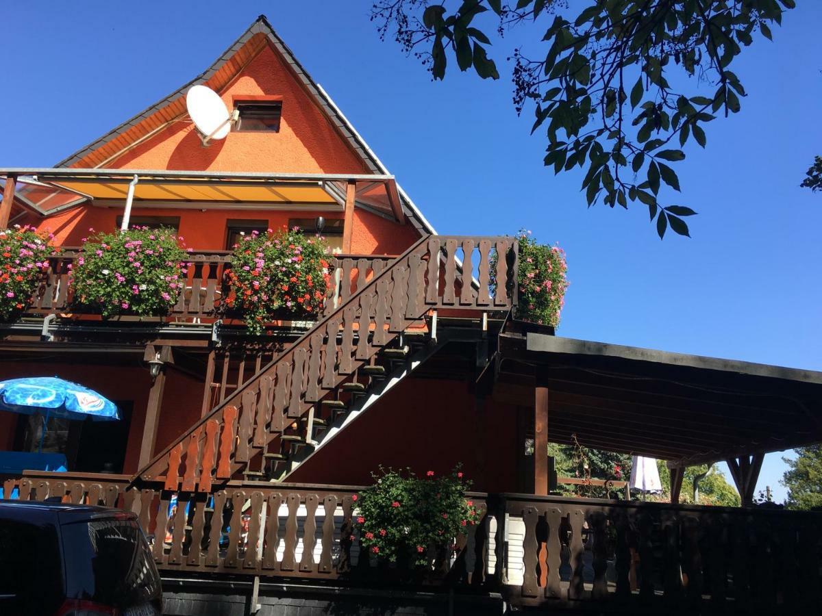 Ferienwohnung Guerth Kleinhennersdorf Dış mekan fotoğraf