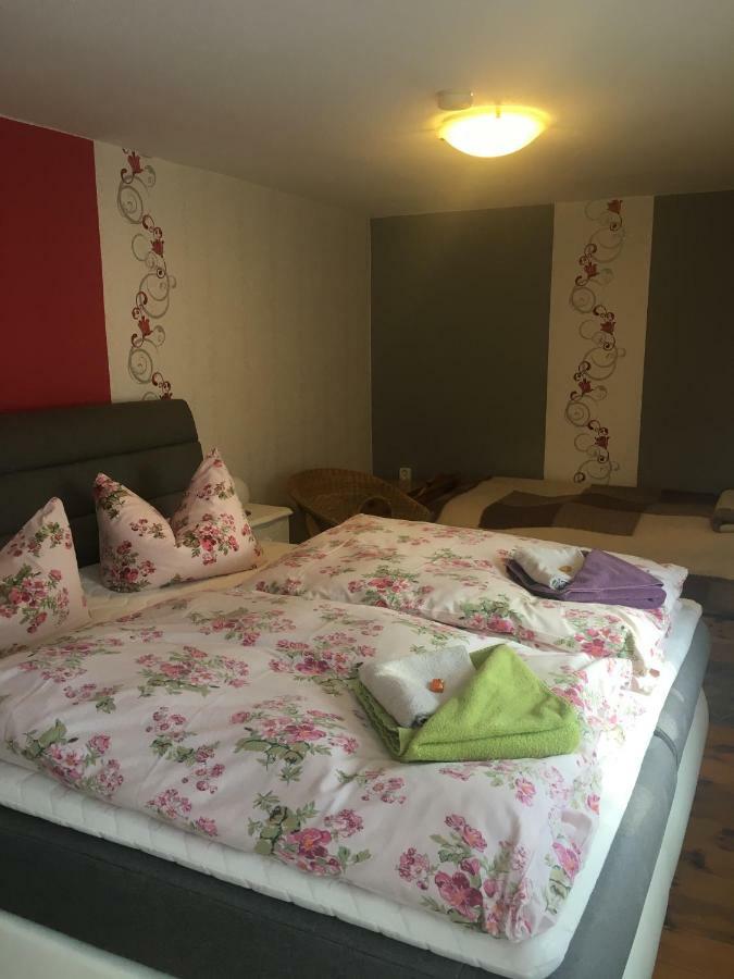 Ferienwohnung Guerth Kleinhennersdorf Dış mekan fotoğraf